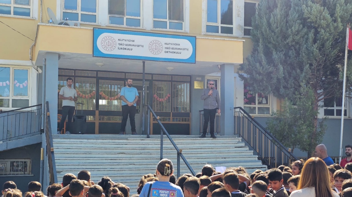 Yeniköy Abdurrahman Serttaş Ortaokulu'nda İlköğretim Haftasını Kutladık.